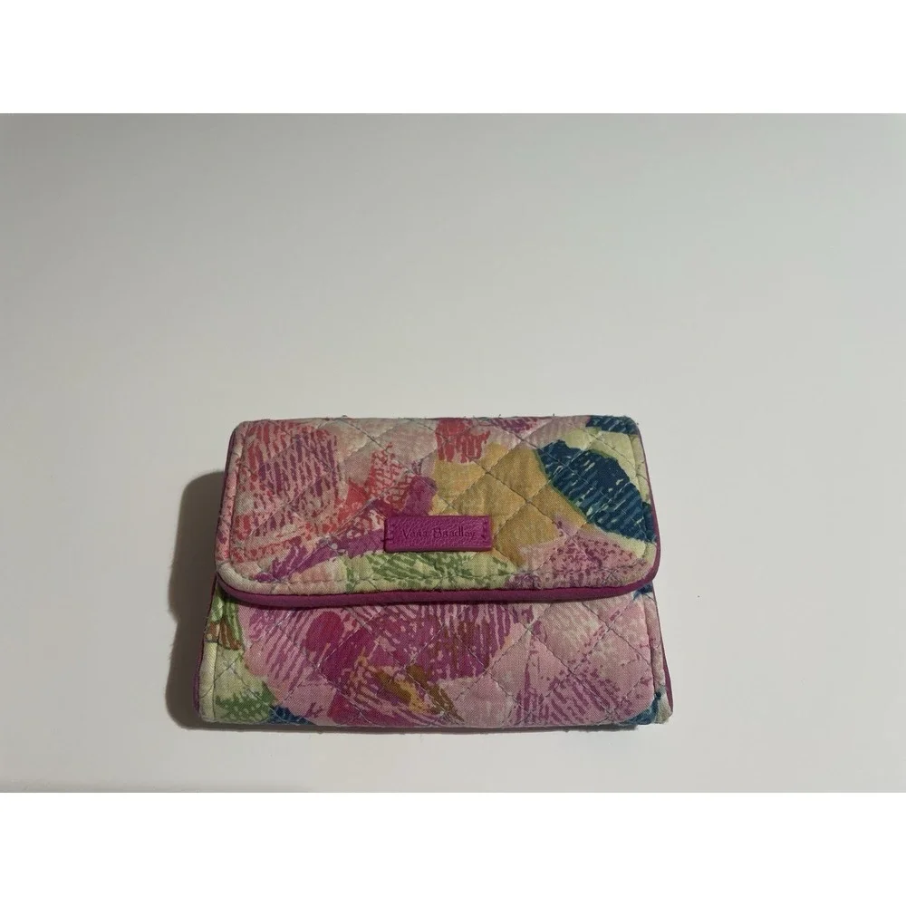 Vera Bradley RFID Compact Wallet Clutch‎ Quilted - Picture 4 of 4